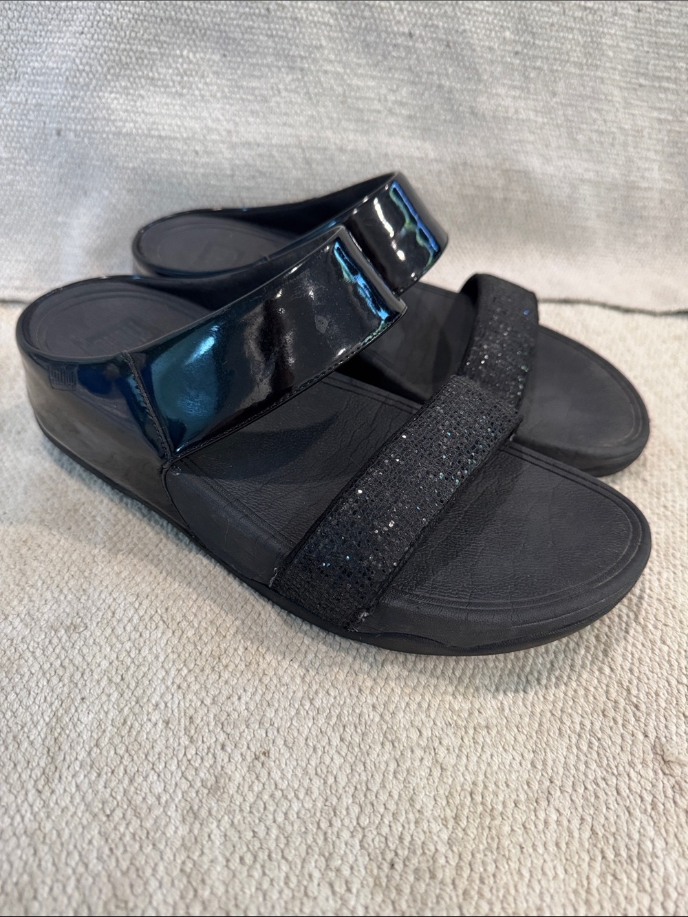 Fitflop size 8 wm’s / eur 39 Black Lulu Slide platform Sandals Glitter Strap